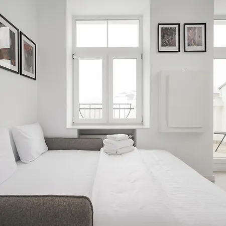 Apartment Mokotowska Serene