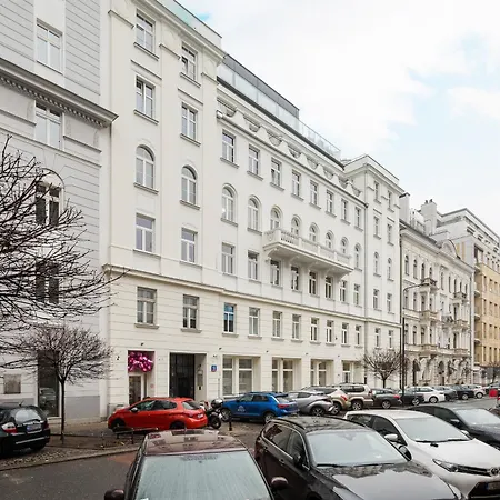 Apartment Mokotowska Serene